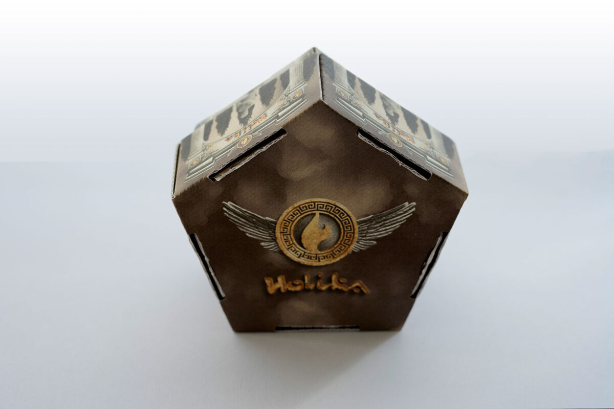 Packaging pulsera Holika 2024